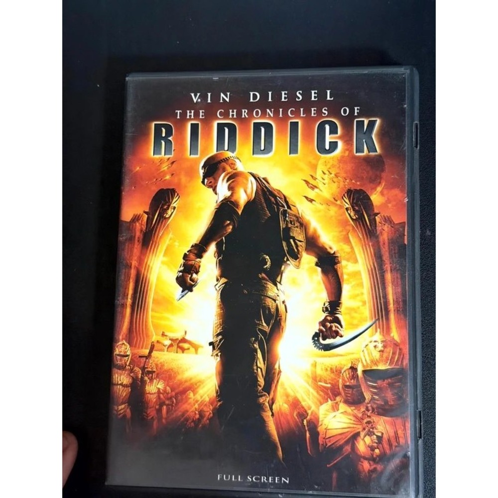 The Chronicles of Riddick DVD Vin Diesel Full Screen Sci-Fi Action Movie 2004